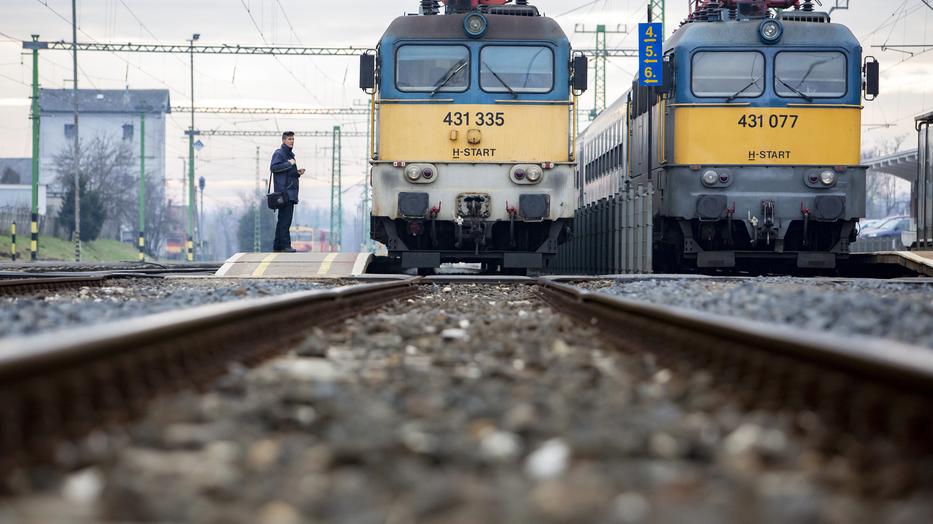 Vasúti gázolás Sülysápnál – jelentősen nő a menetidő